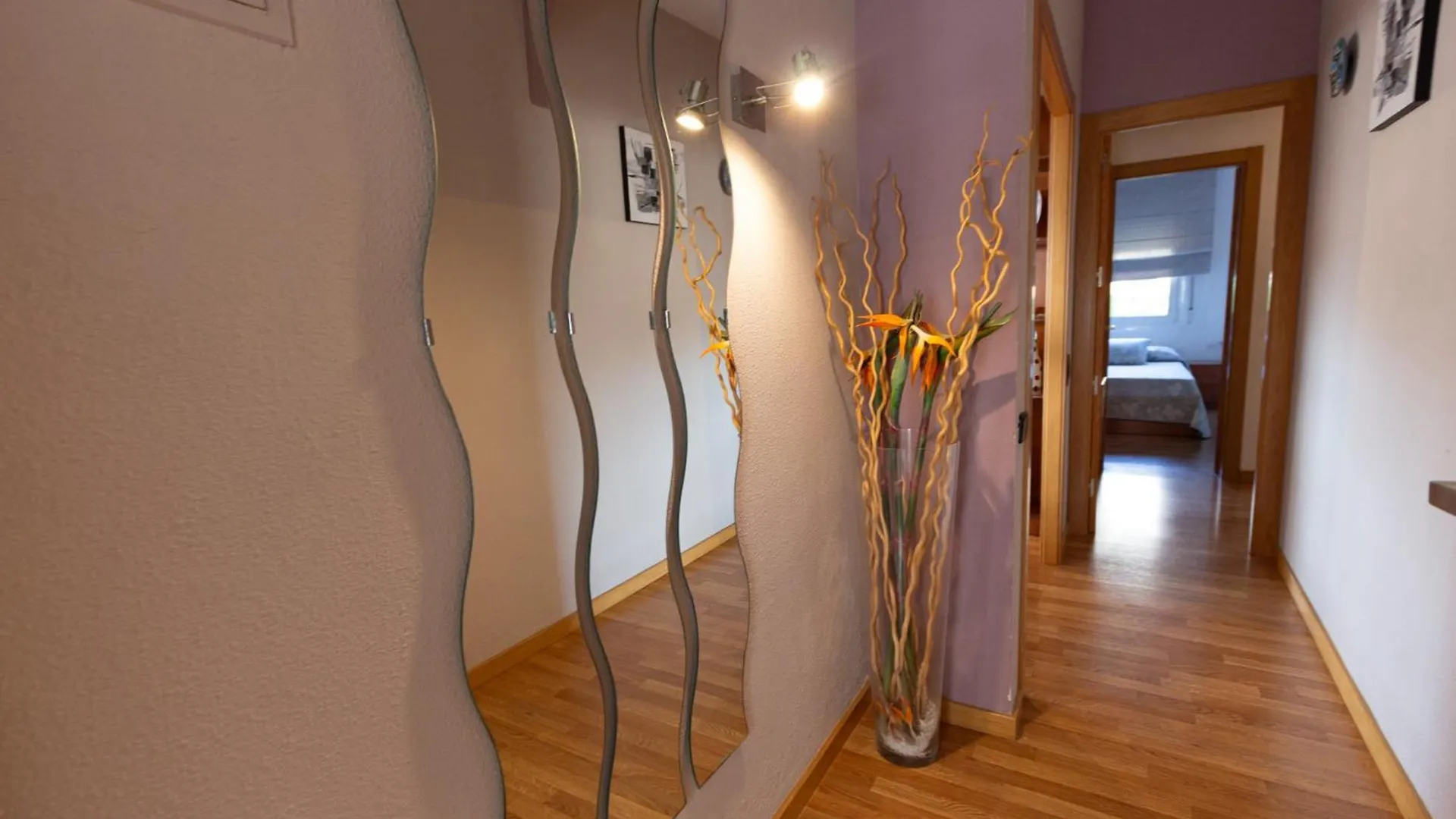 Catalunya Casas Cozy Beach Town Villa For 8 - No Car Necessary! Pineda de Mar